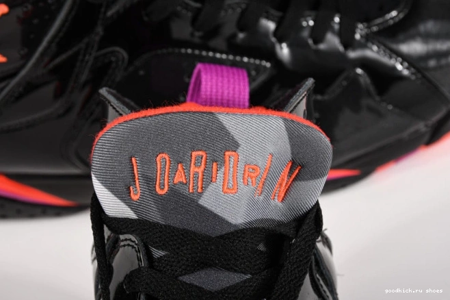7 Jordan 313358-006 Air Patent Retro Black 0813